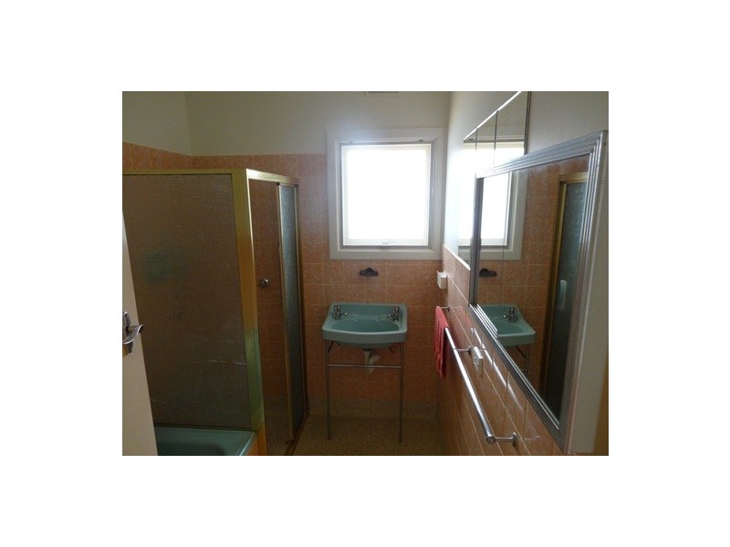 235 Midway Road, Elizabeth Downs SA 5113