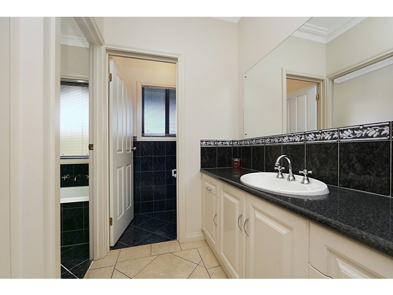 12 Purcell Grove, Evanston Park SA 5116