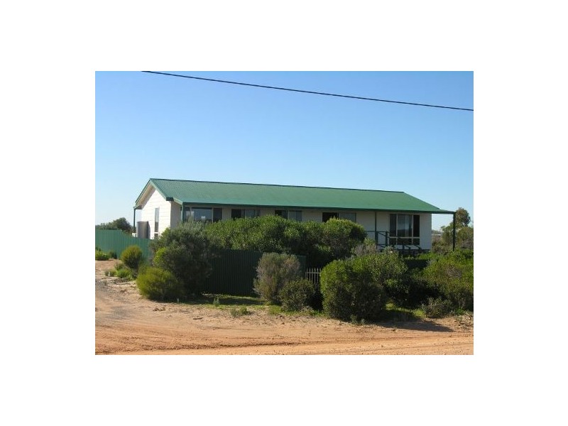 145  The Esplanade, Thompson Beach SA 5501