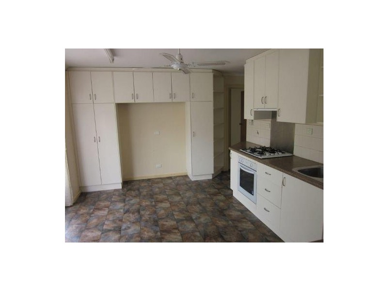 12 Stirling Street, Kapunda SA 5373