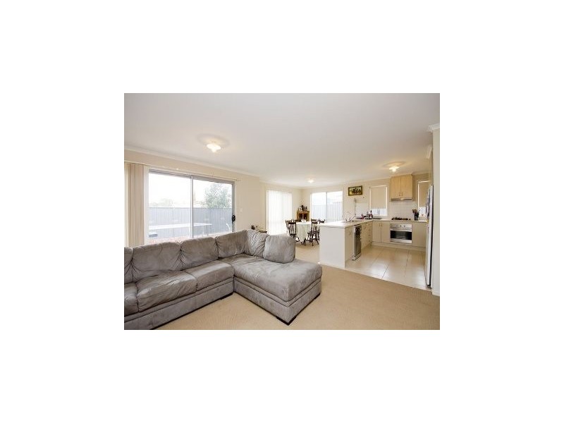 1 Mallee Court, Munno Para West SA 5115