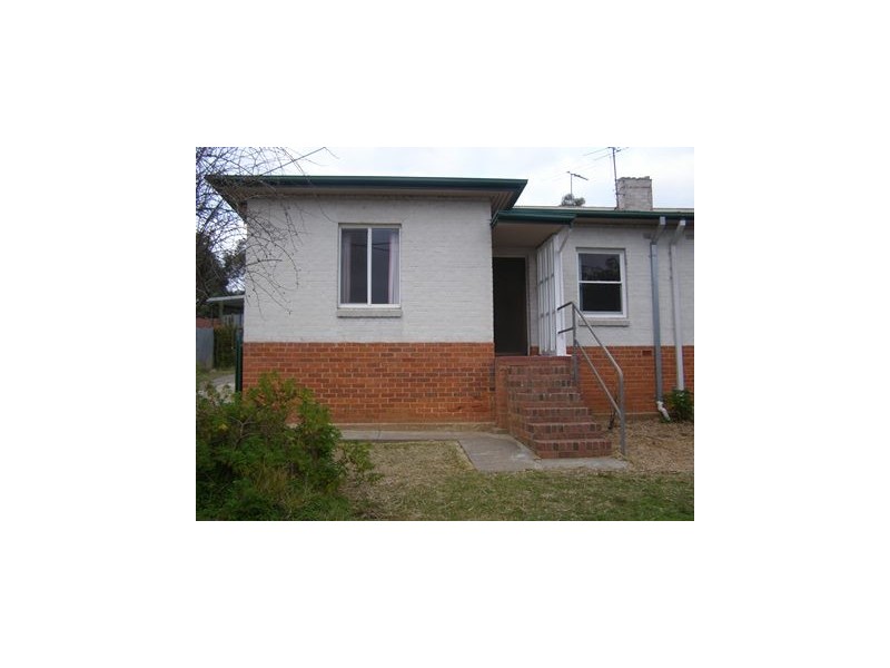 8 Davey Cres, Angaston SA 5353