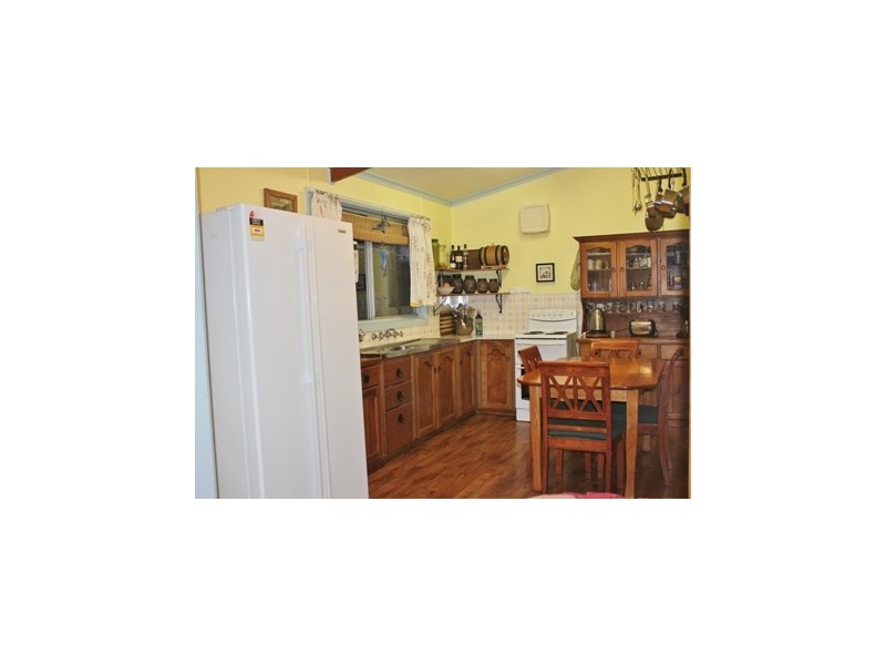 8 Carlisle Street, Williamstown SA 5351