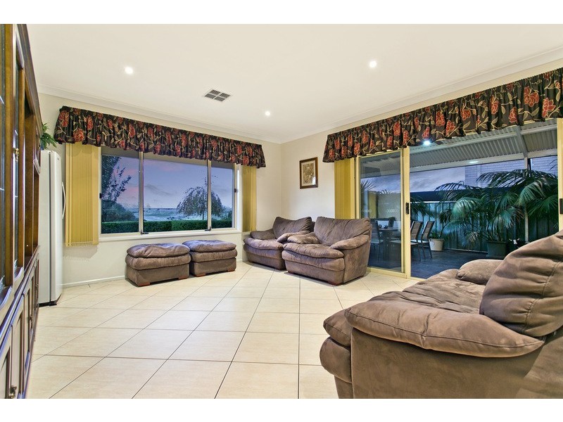 6 Carpentaria Way, Hewett SA 5118