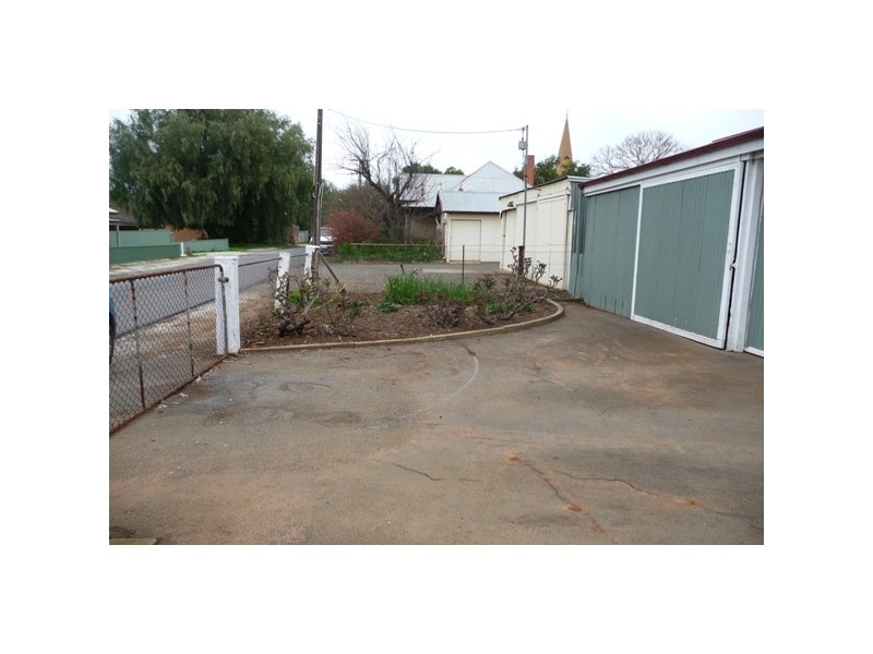 25 Frederick Street, Greenock SA 5360