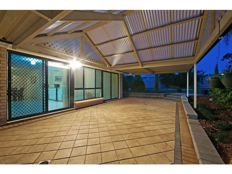 12 Creedon Close, Evanston Park SA 5116