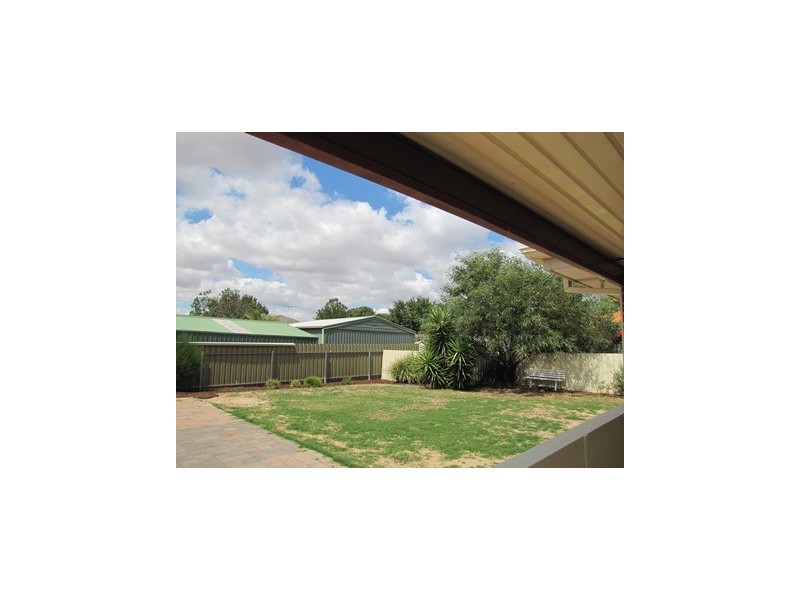 3 Mitchell Drive, Evanston Park SA 5116