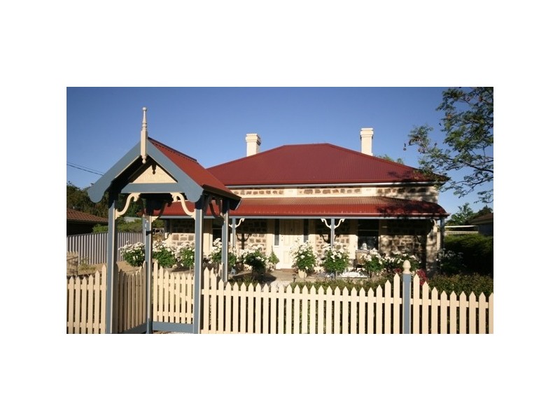 27 Fourth Street, Nuriootpa SA 5355