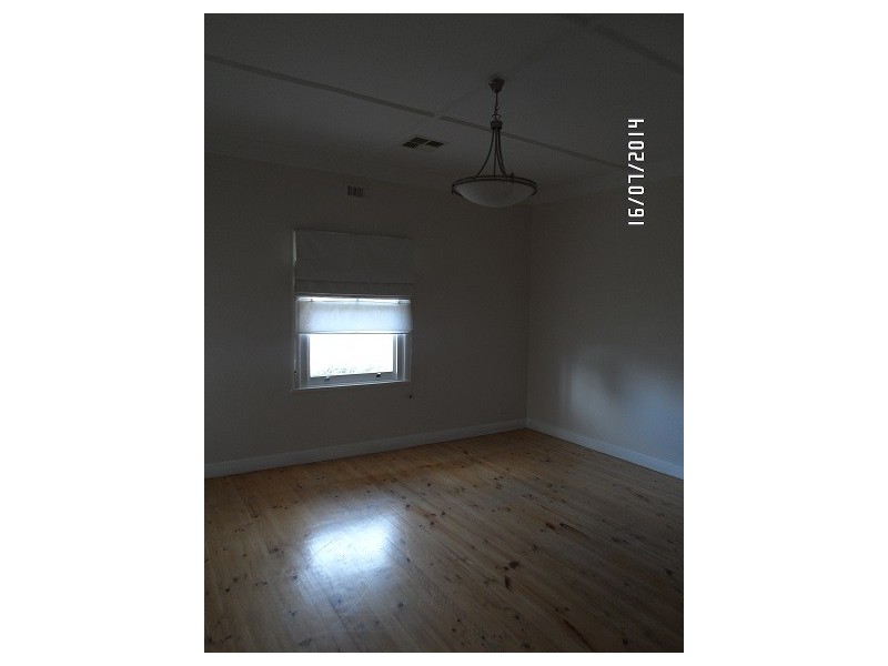 8 Sibley Street, Angaston SA 5353