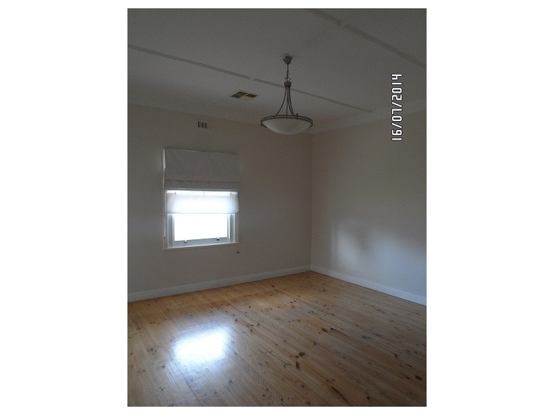 8 Sibley Street, Angaston SA 5353