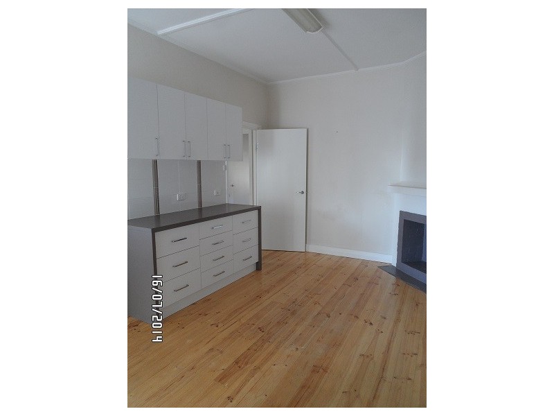 8 Sibley Street, Angaston SA 5353