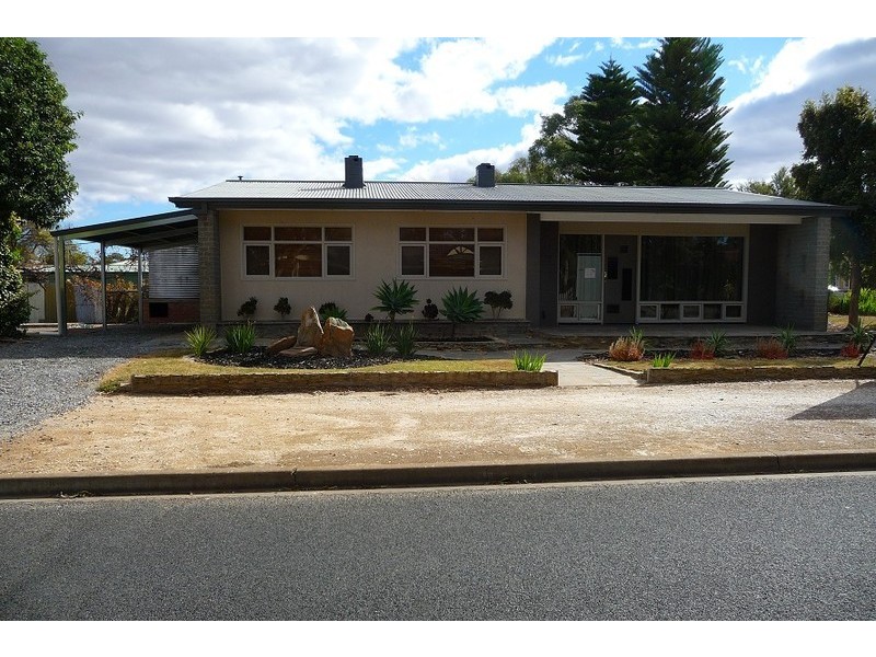 17 Baird Street, Nuriootpa SA 5355