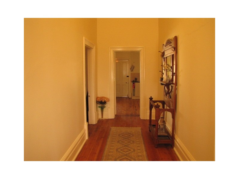 8 Oldham Street, Kapunda SA 5373