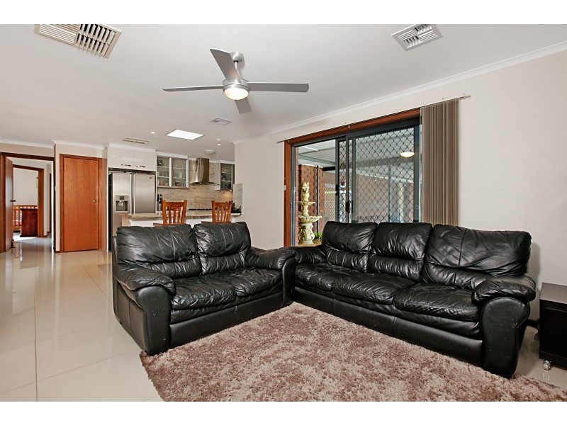 10 Orietta Court, Angle Vale SA 5117