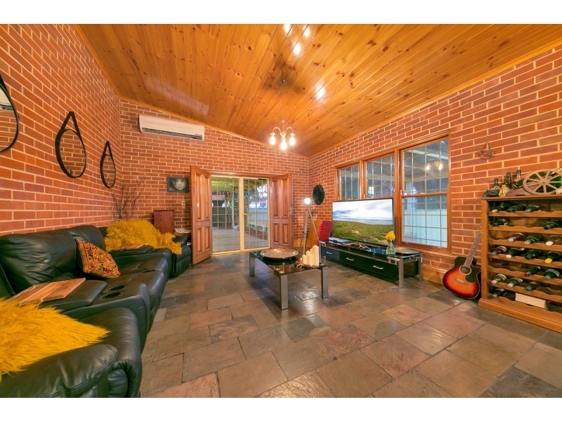 23 Main North Road, Willaston SA 5118