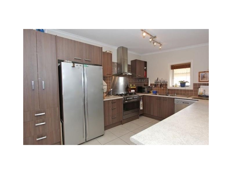 18 Lyndoch Road, Gawler East SA 5118