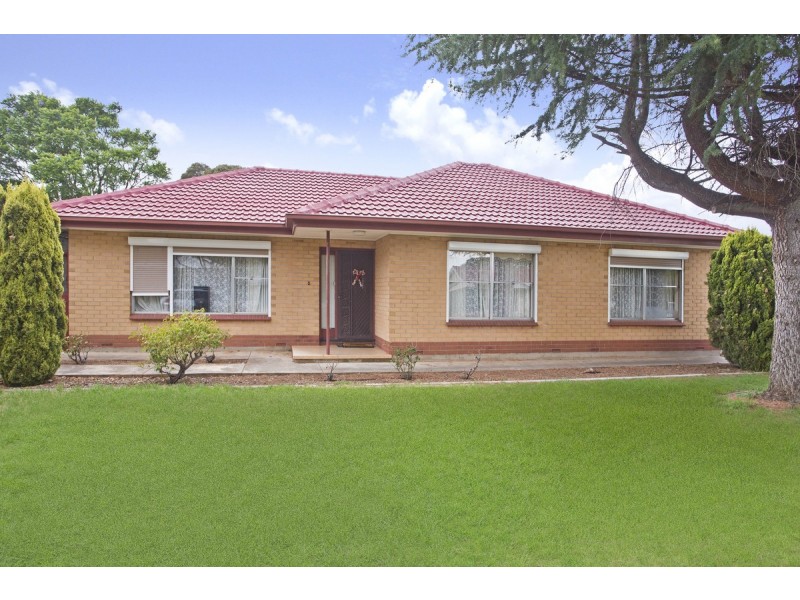 14 First Street, Gawler South SA 5118