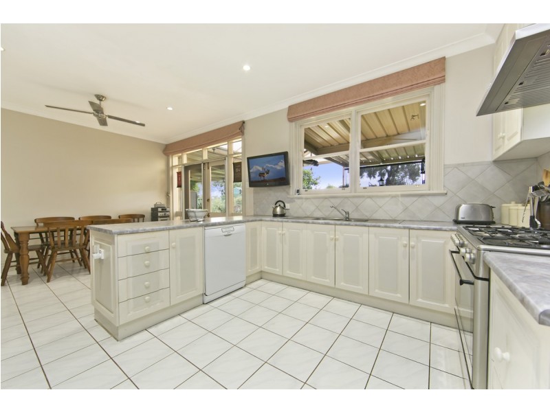 16 Clarke Street, Freeling SA 5372