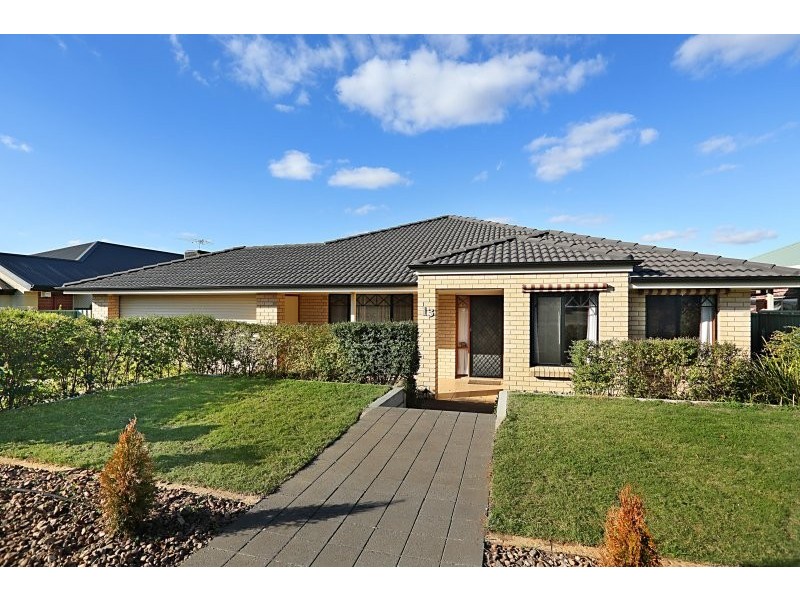 13 Explorer Parade, Hewett SA 5118