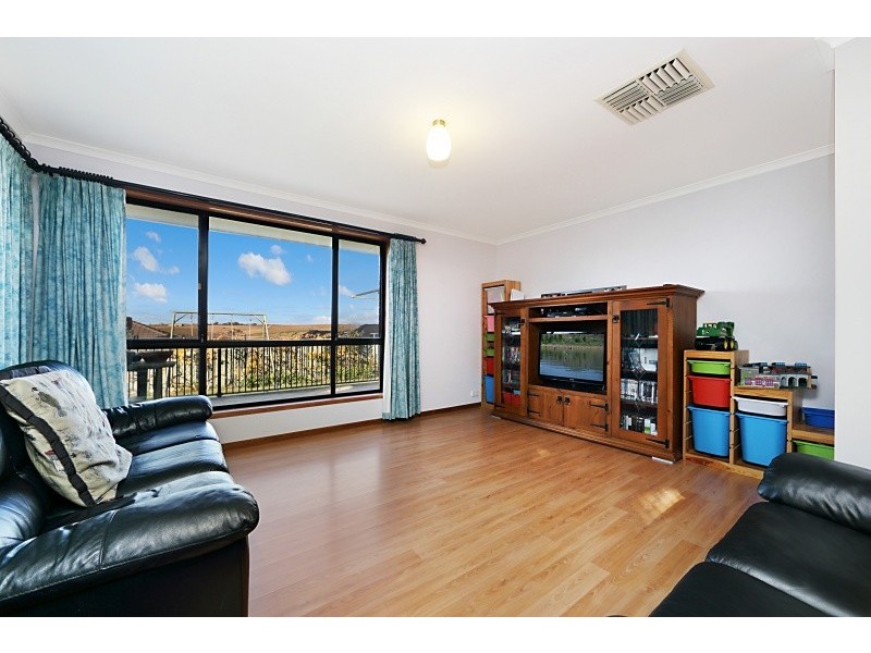 13 Explorer Parade, Hewett SA 5118