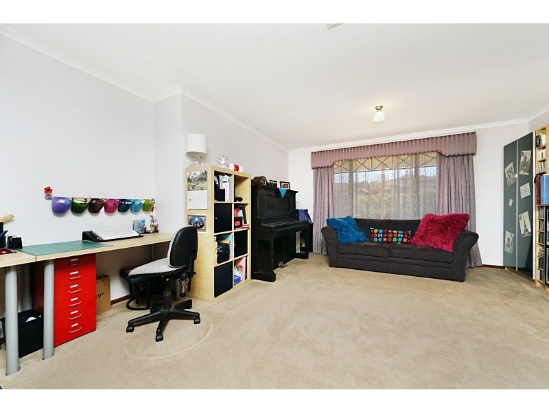 13 Explorer Parade, Hewett SA 5118