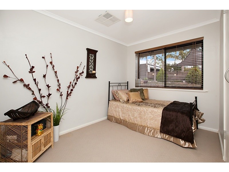 33 Edward Street, Willaston SA 5118