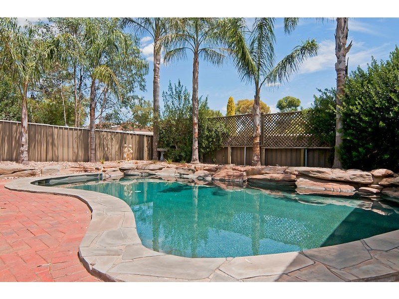 16 Duldig Avenue, Gawler East SA 5118