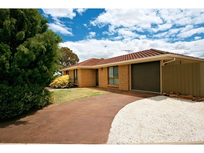 1 Siostrom Court, Willaston SA 5118