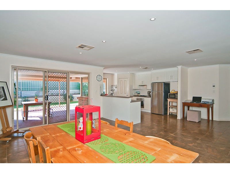 80 Osprey Parade, Hewett SA 5118