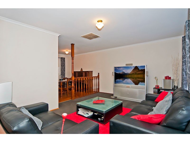 6 Warragal Court, Andrews Farm SA 5114