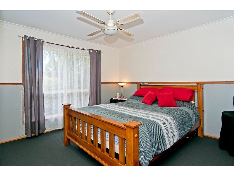 6 Warragal Court, Andrews Farm SA 5114