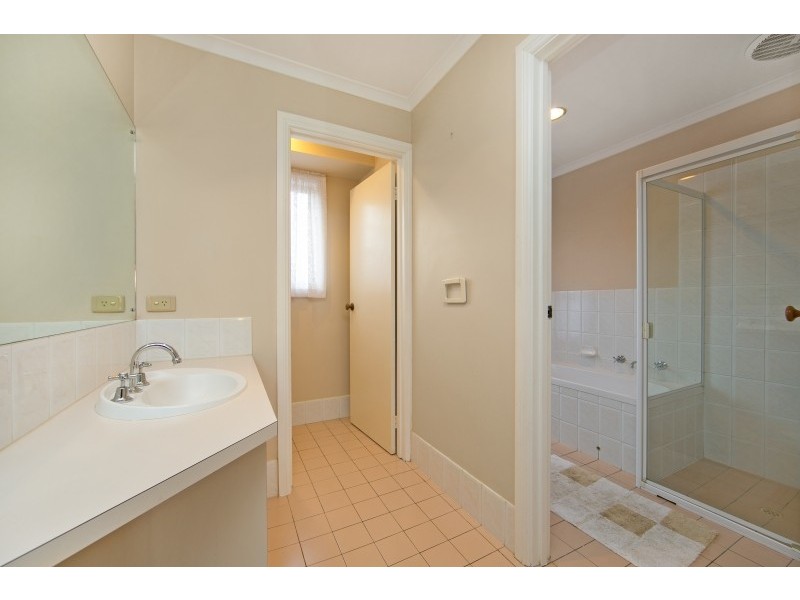 4 Hughes Street, Andrews Farm SA 5114