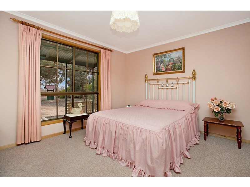 81 Old Mallala Road OWEN VIA, Mallala SA 5502