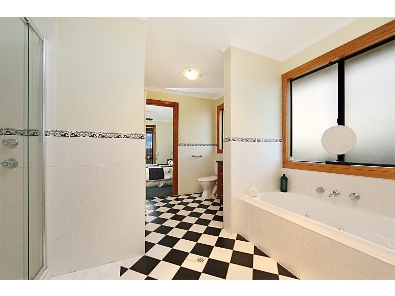 8 Shearwater Way, Thompson Beach SA 5501