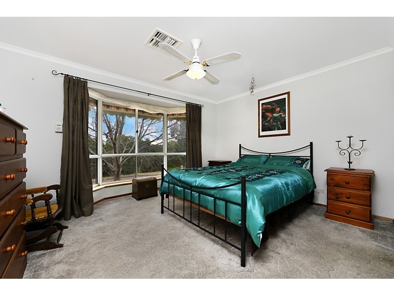 16 Willow Garden, Hillbank SA 5112