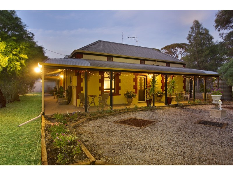 8469 Thiele Highway, Bower SA 5374