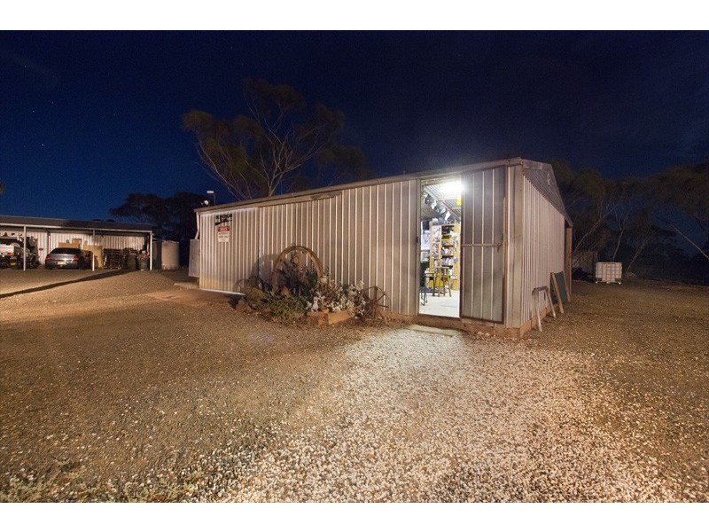8469 Thiele Highway, Bower SA 5374