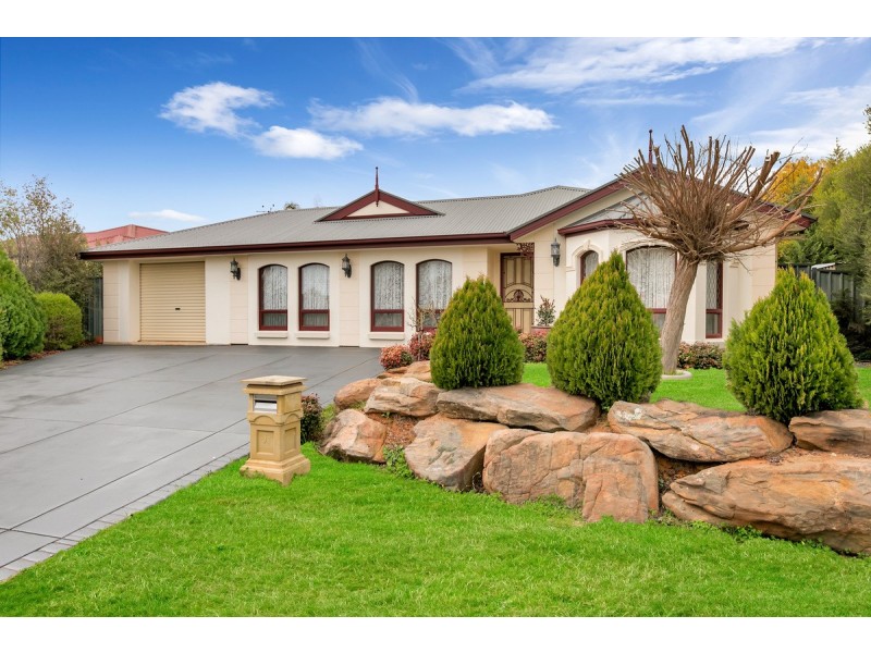 39 Whinnen Street, Evanston Park SA 5116