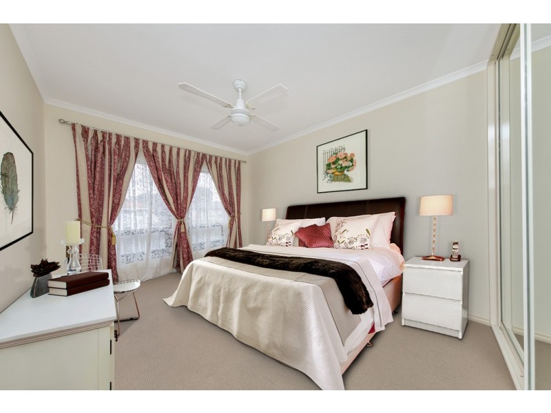 39 Whinnen Street, Evanston Park SA 5116