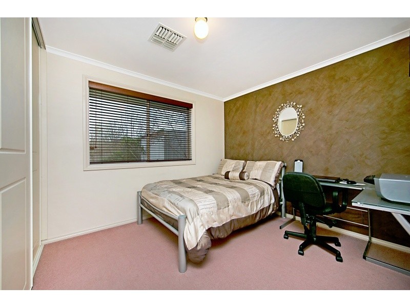 1 Amadeus Court, Greenwith SA 5125