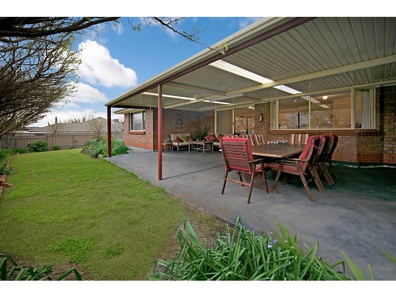 1 Amadeus Court, Greenwith SA 5125