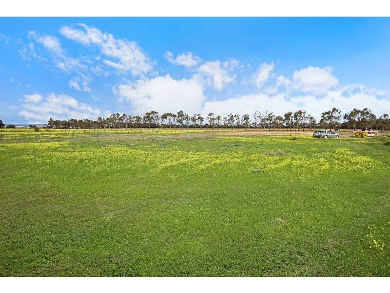 6 Tatura Avenue, Two Wells SA 5501