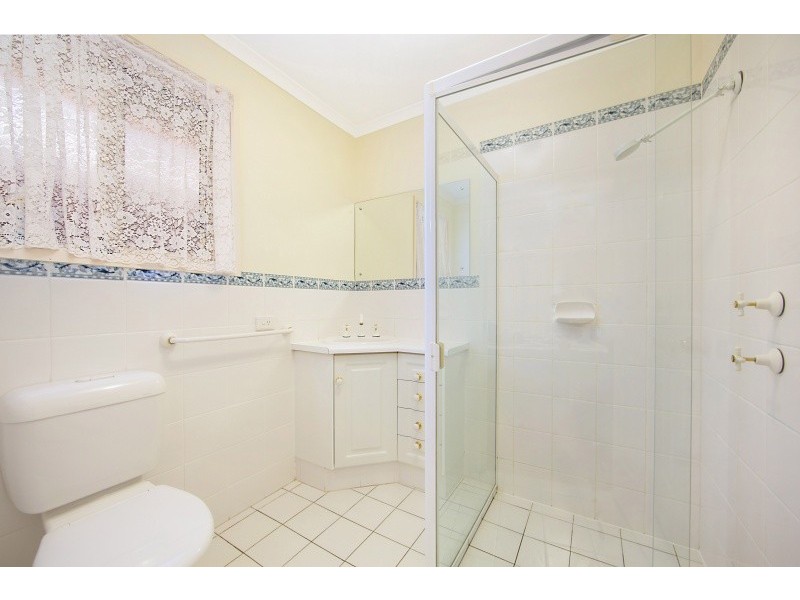 77 President Avenue, Andrews Farm SA 5114