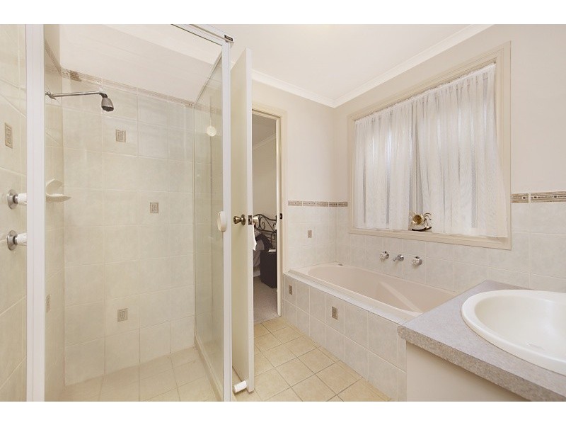 3 Selway Place, Evanston Park SA 5116