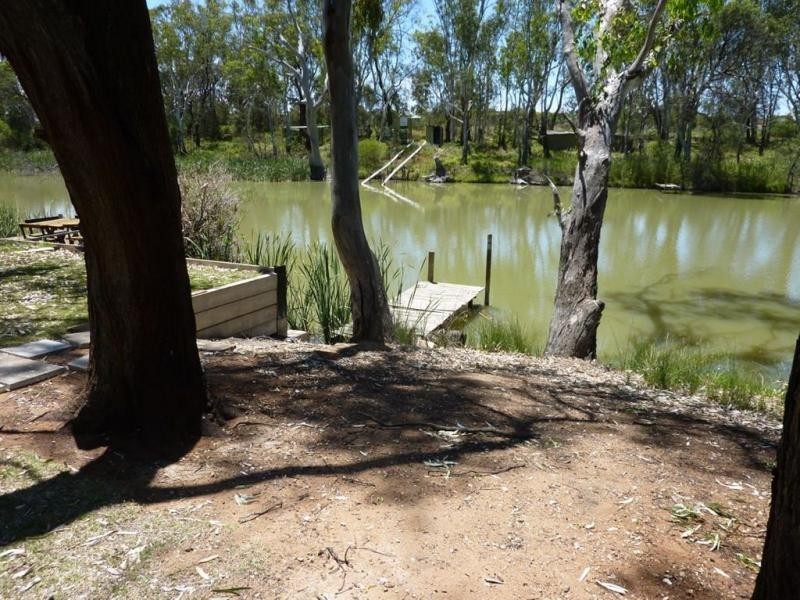 Lot 17 Government Road, Blanchetown SA 5357