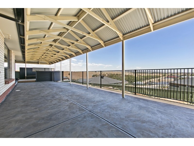 12 Lorikeet Grove, Hewett SA 5118