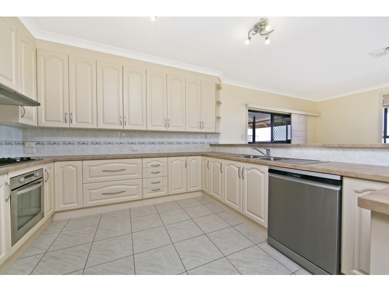 12 Lorikeet Grove, Hewett SA 5118