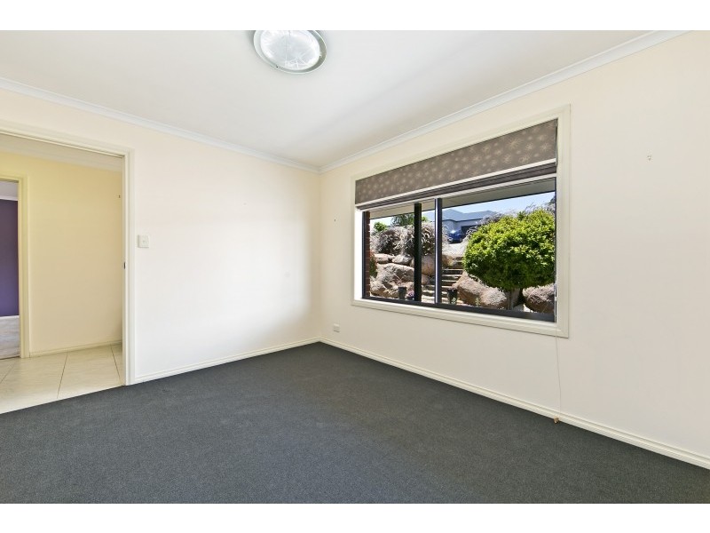 12 Lorikeet Grove, Hewett SA 5118