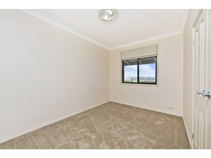 12 Lorikeet Grove, Hewett SA 5118