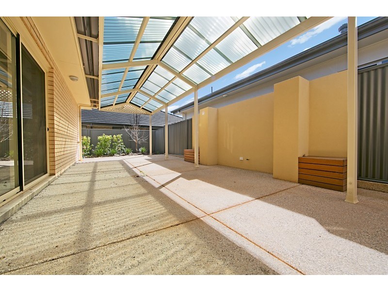 1 Hawick Avenue, Blakeview SA 5114